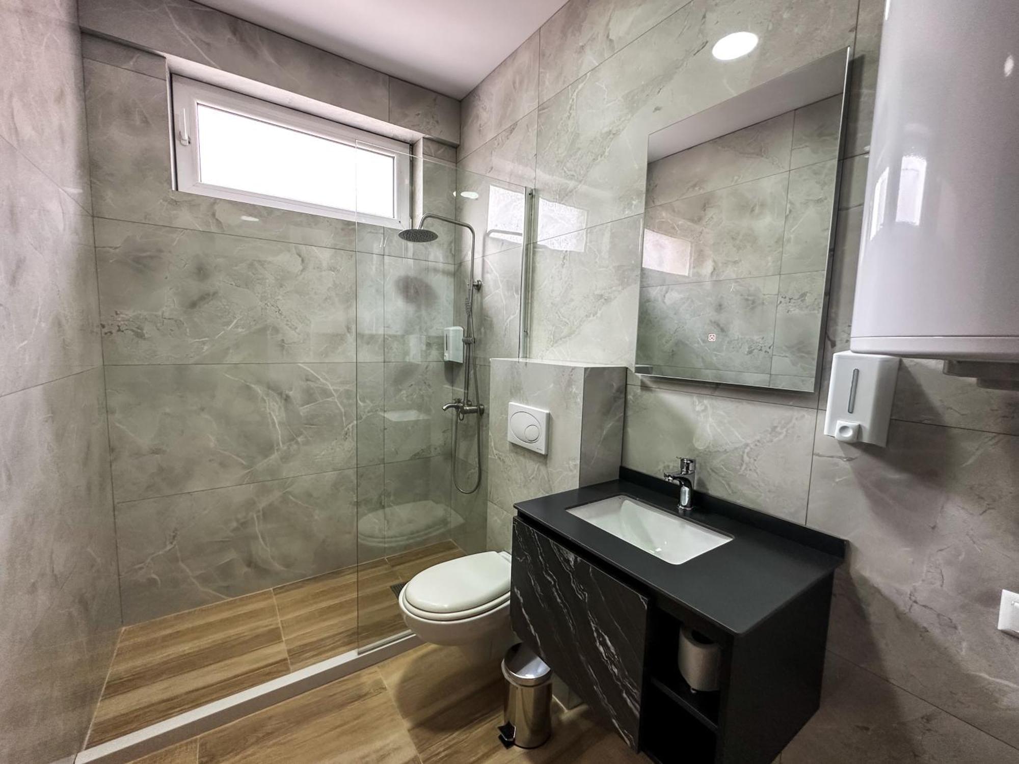 Grand Apartments Prishtina Pristina Eksteriør billede